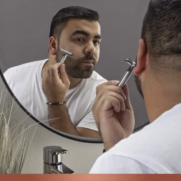 King C. Gillette Kétélű Férfi Biztonsági Borotva – 5 db Penge termékhez kapcsolódó kép