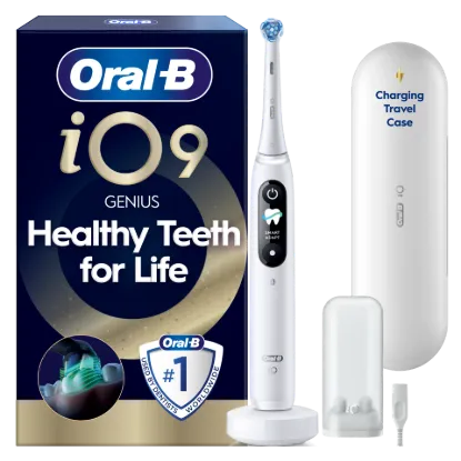 Oral-B iO 9 Elektromos Fogkefe | Fehér | 1 db Fogkefefej | Töltős Utazótok termékhez kapcsolódó kép