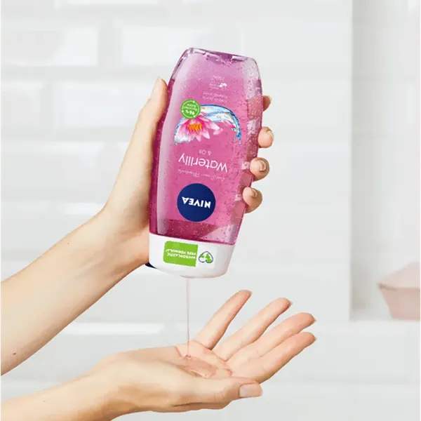 Nivea tusfürdő 250 ml Waterlilly & Oil termékhez kapcsolódó kép