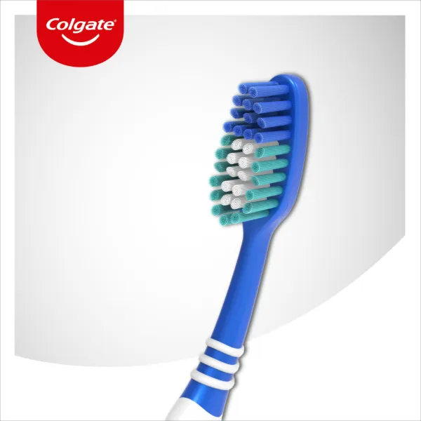 Colgate Extra Clean közepes fogkefe 2 db termékhez kapcsolódó kép