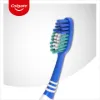 Colgate Extra Clean közepes fogkefe 3 db termékhez kapcsolódó kép